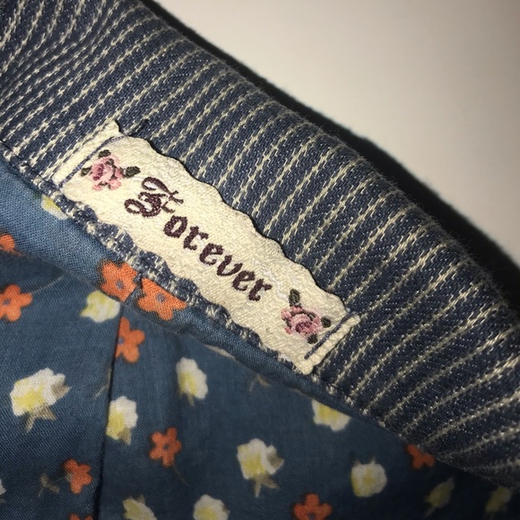 Blue Striped Vest - Forver - Picture 3 of 3